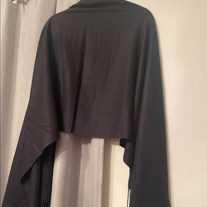 100% Cashmere scarf/wrap/shawl